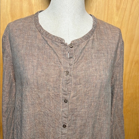 Eileen Fischer Linen Button-Up Blouse - Picture 6 of 9